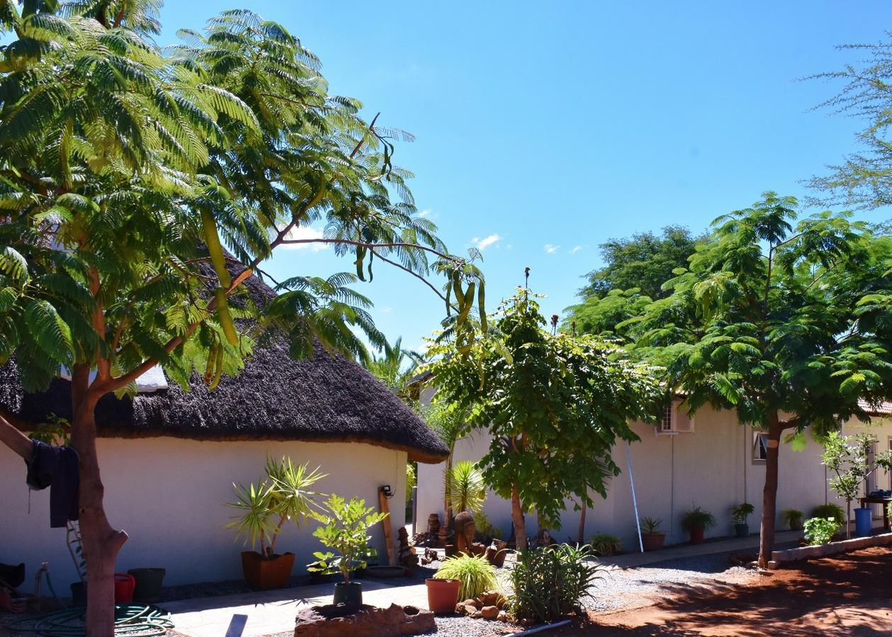 Kamaku Guesthouse Cc Otjiwarongo Εξωτερικό φωτογραφία
