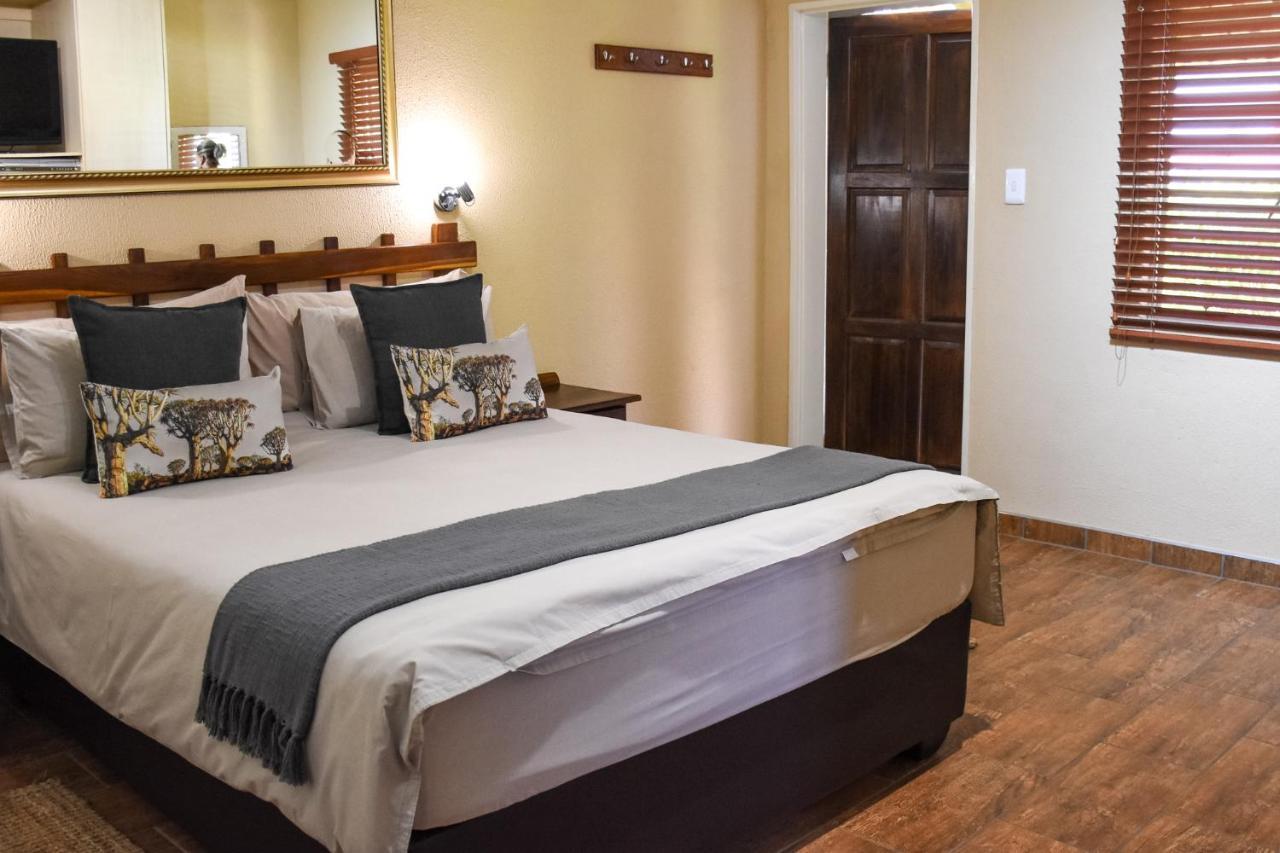 Kamaku Guesthouse Cc Otjiwarongo Εξωτερικό φωτογραφία